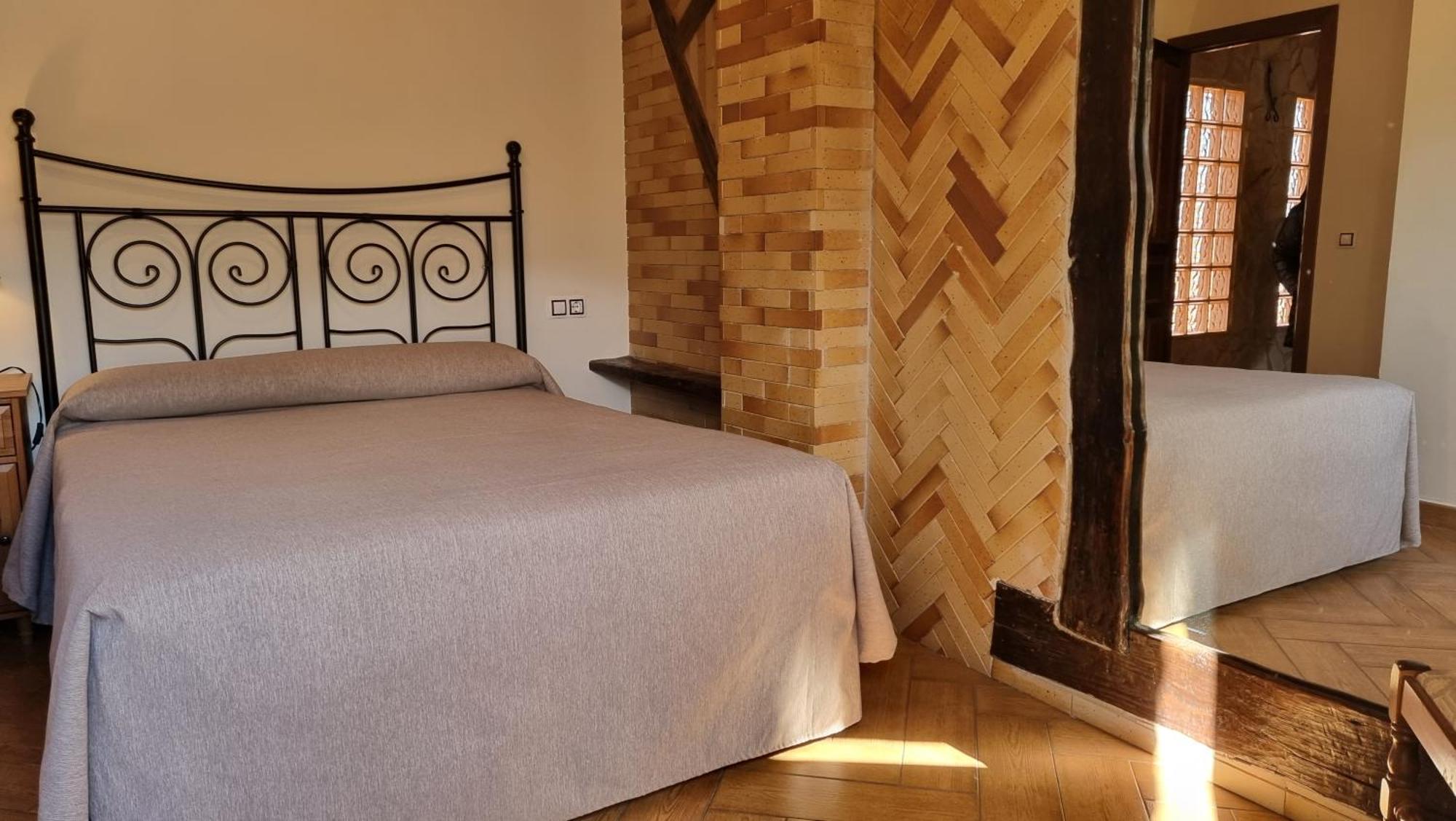 Apartamentos Rurales La Platea Hervás Екстериор снимка